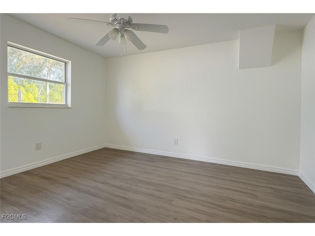4123 SE 3rd Avenue Cape Coral FL 33904 2025018871 image14