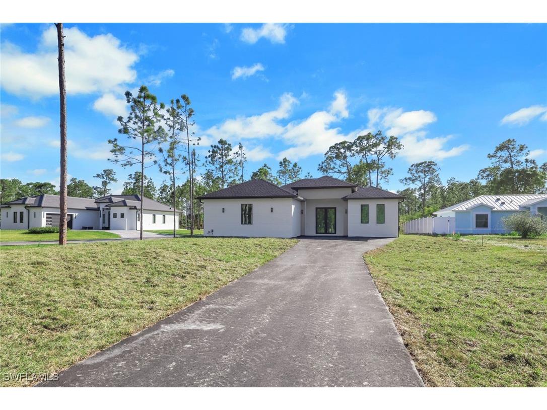 4124 6th Avenue NE Naples FL 34120 225085224 image1