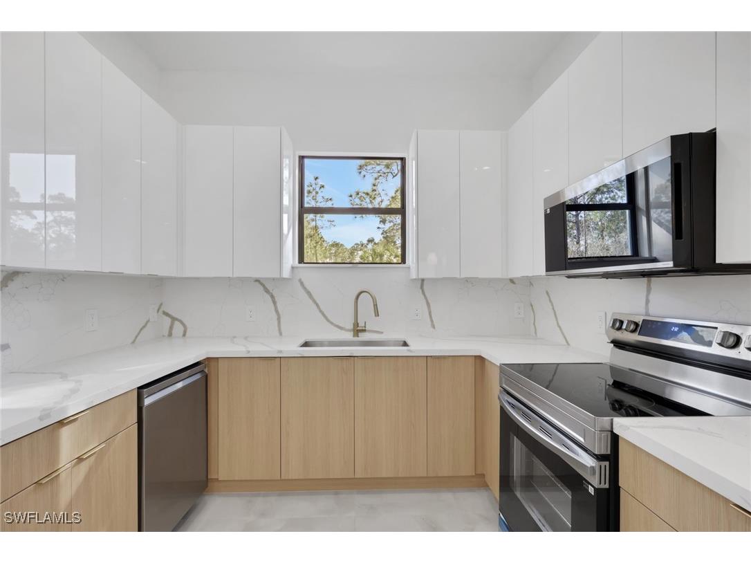 4124 6th Avenue NE Naples FL 34120 225085224 image11