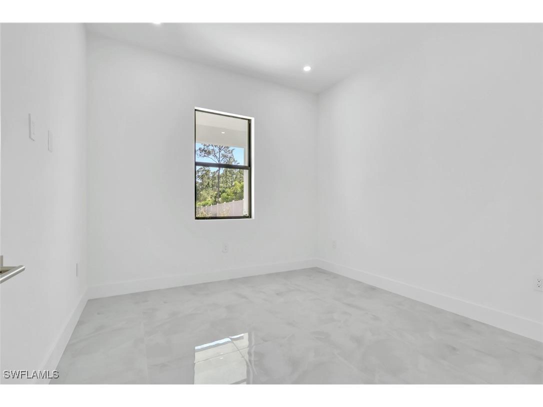 4124 6th Avenue NE Naples FL 34120 225085224 image13