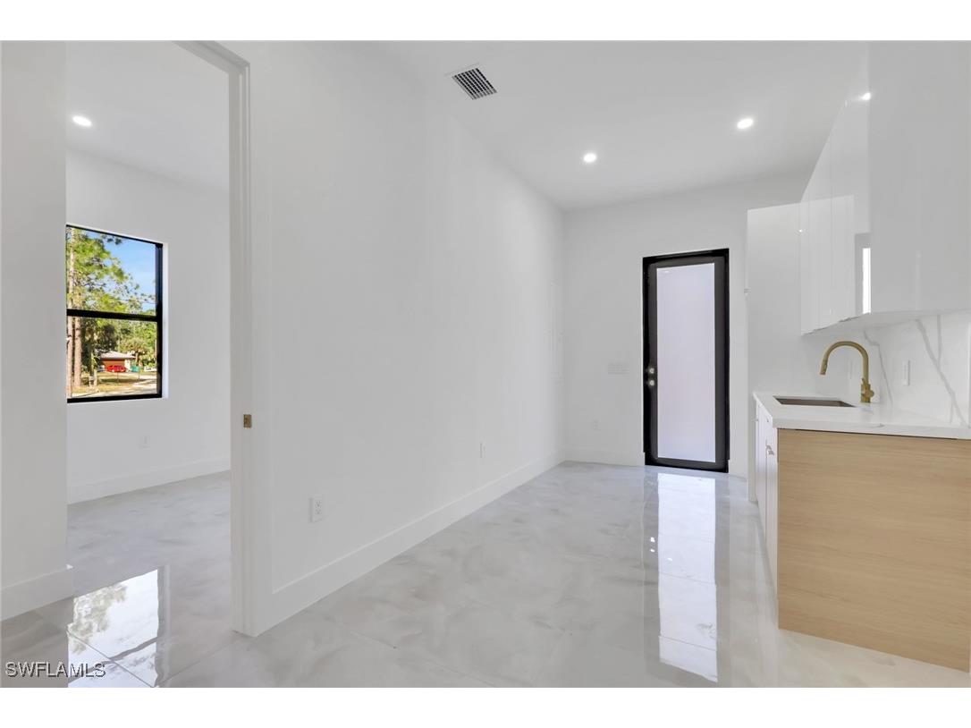 4124 6th Avenue NE Naples FL 34120 225085224 image24