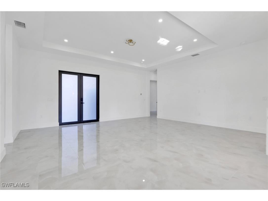 4124 6th Avenue NE Naples FL 34120 225085224 image3