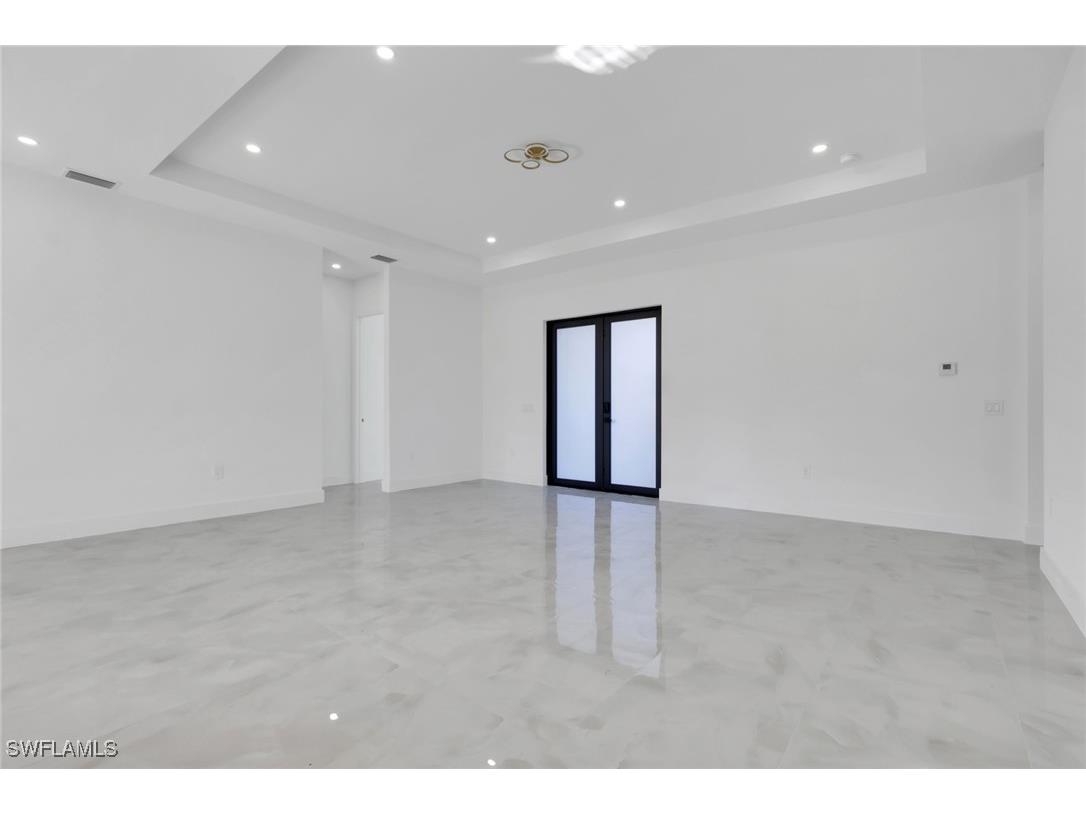 4124 6th Avenue NE Naples FL 34120 225085224 image4