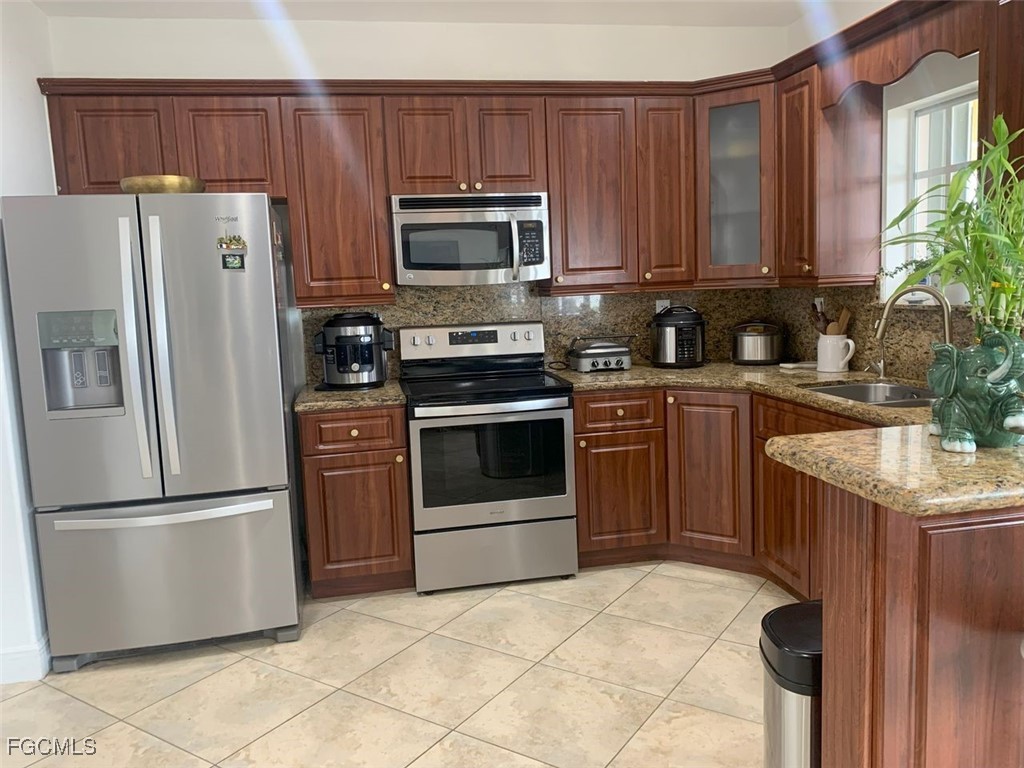 4124 Sw 91st Ct Miami FL 33165 2025005815 image12