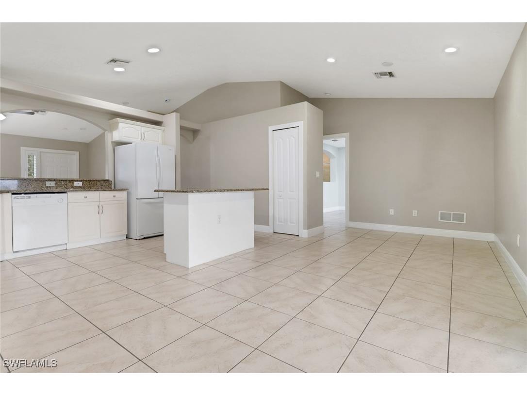 4125 20th Avenue NE Naples FL 34120 225066995 image11