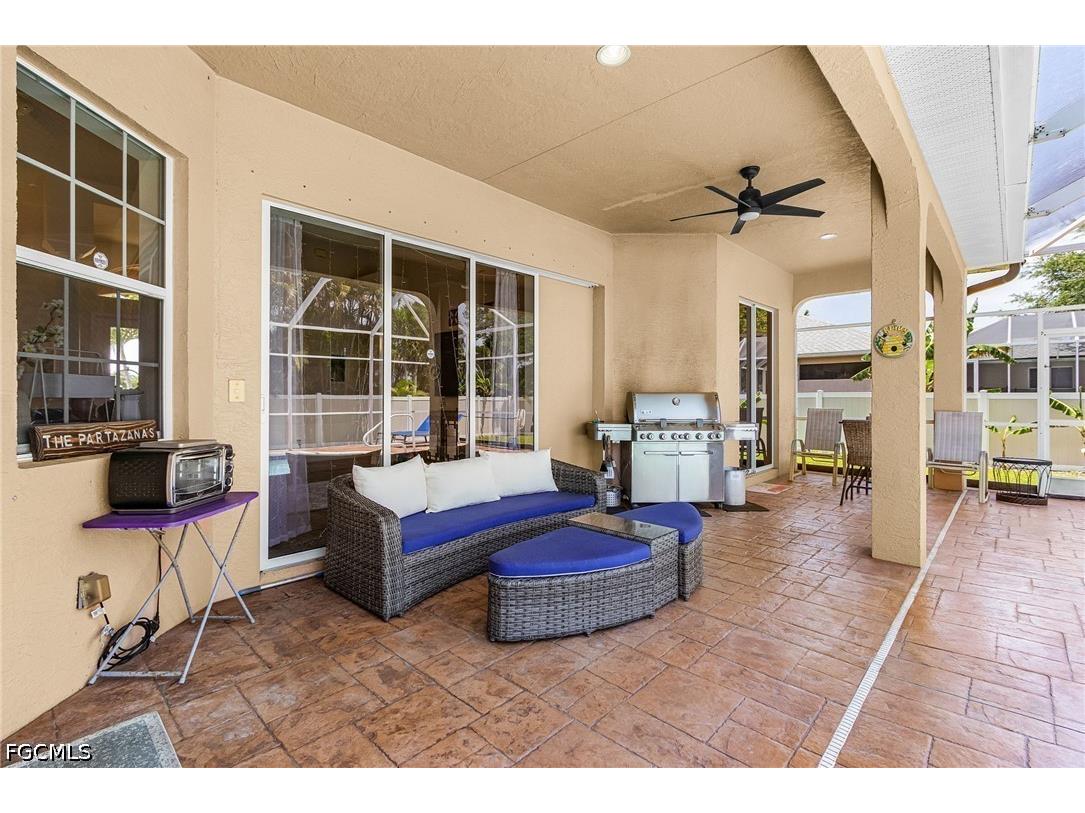 4125 Jacaranda Parkway W Cape Coral FL 33993 2026020369 image27
