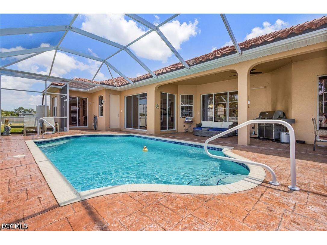 4125 Jacaranda Parkway W Cape Coral FL 33993 2026020369 image31