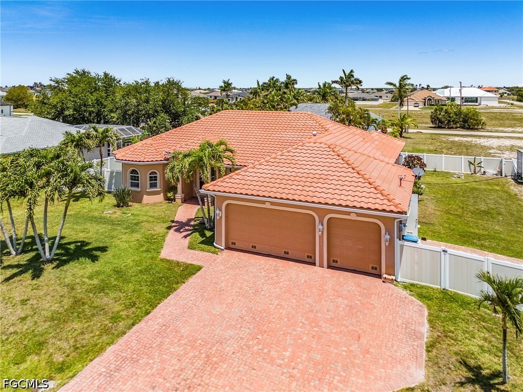 4125 Jacaranda Parkway W Cape Coral FL 33993 2026020369 image34