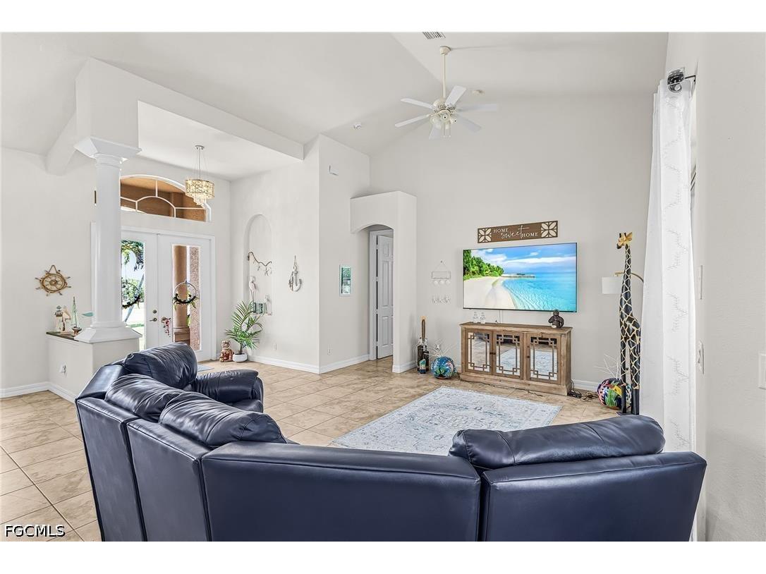 4125 Jacaranda Parkway W Cape Coral FL 33993 2026020369 image6