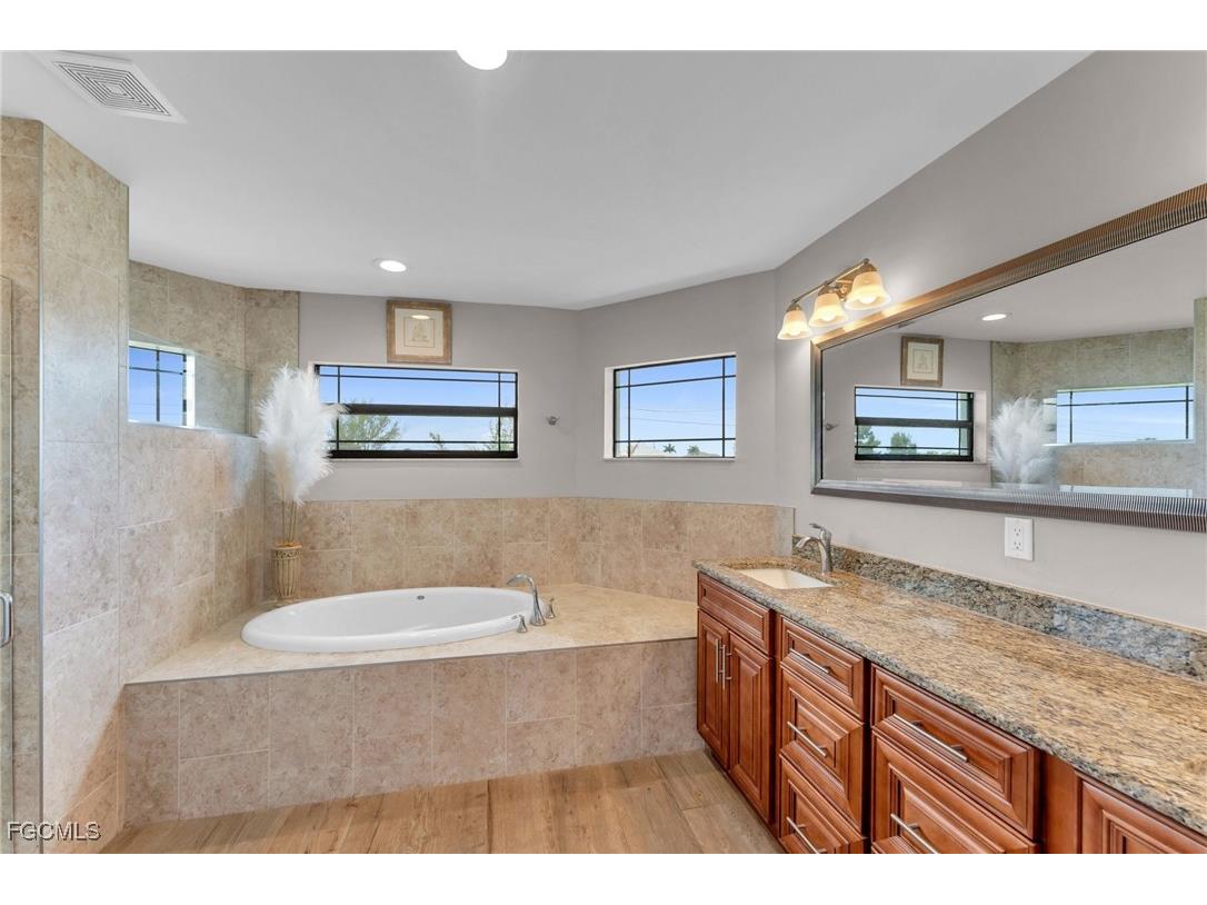 4125 NW 16th Terrace Cape Coral FL 33993 2026005867 image22