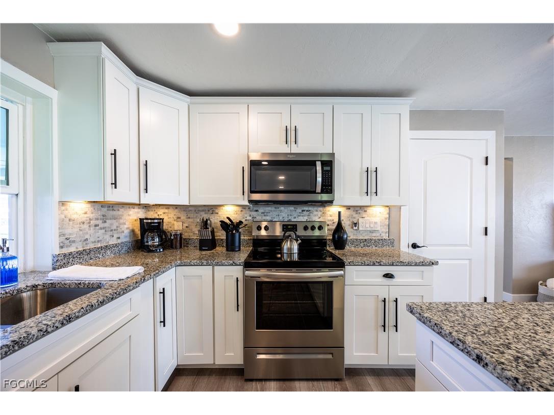 4125 SW 5th Place Cape Coral FL 33914 2026008246 image10