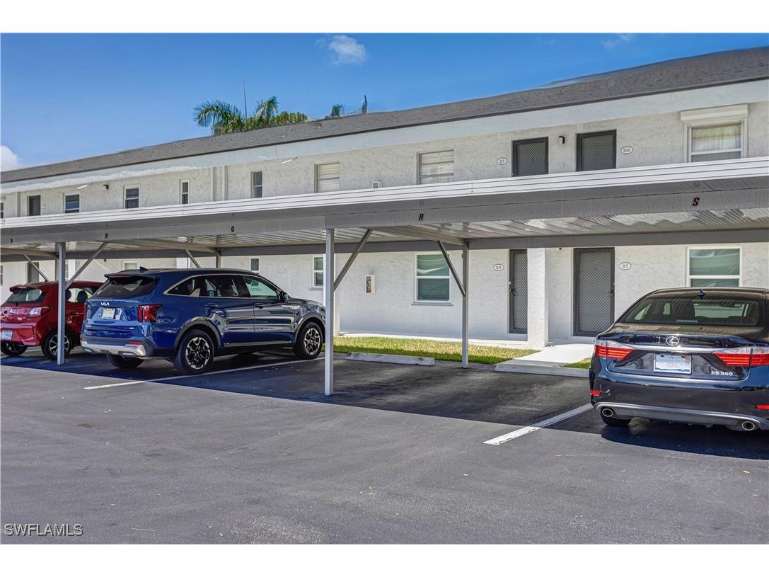 4126 Belair Lane #B-10 Naples FL 34103 225048078 image1