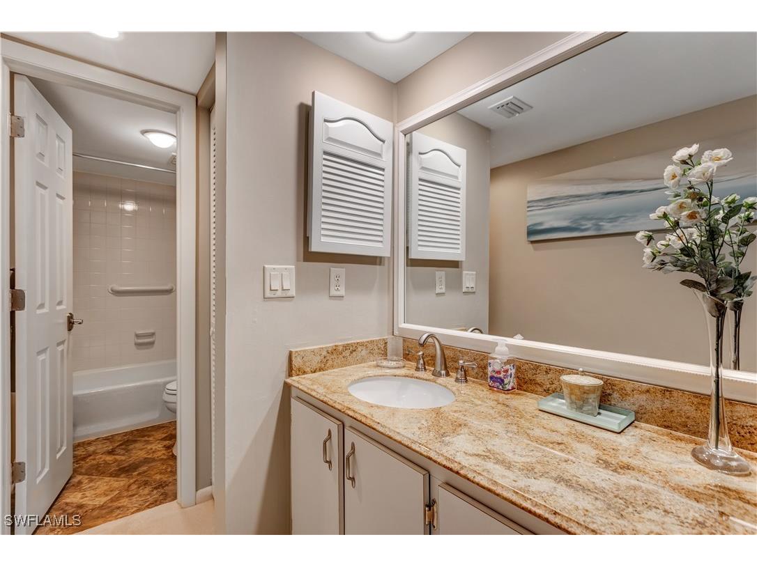 4126 Belair Lane #B-10 Naples FL 34103 225048078 image19