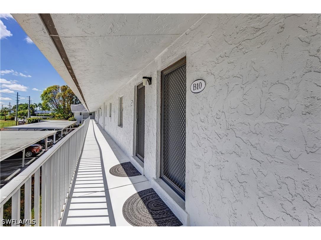 4126 Belair Lane #B-10 Naples FL 34103 226018575 image34
