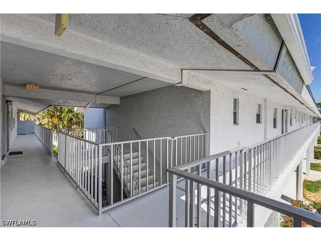 4126 Belair Lane #B-10 Naples FL 34103 226018575 image35