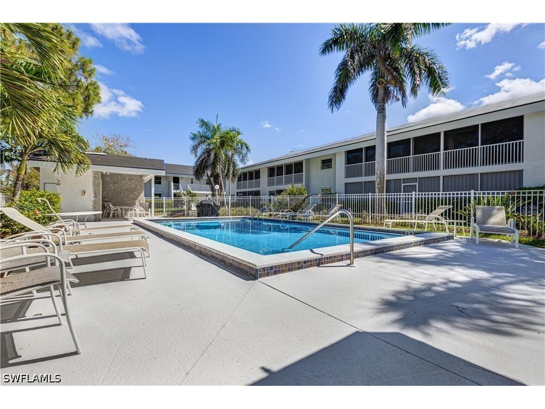 4126 Belair Lane #B-10 Naples FL 34103 226018575 image36