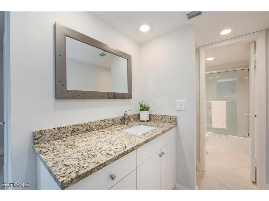 4126 Belair Lane #B6 Naples FL 34103 226000536 image17