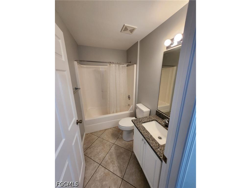 4126 SW 8th Place Cape Coral FL 33914 2026020744 image6