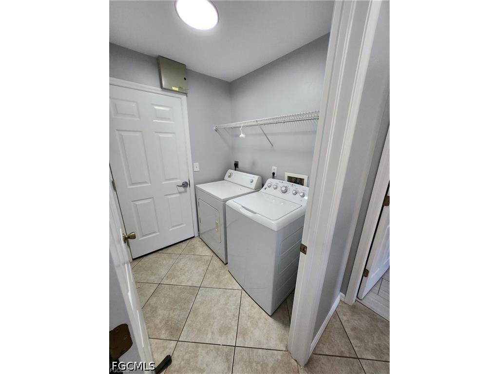 4126 SW 8th Place Cape Coral FL 33914 2026020744 image9
