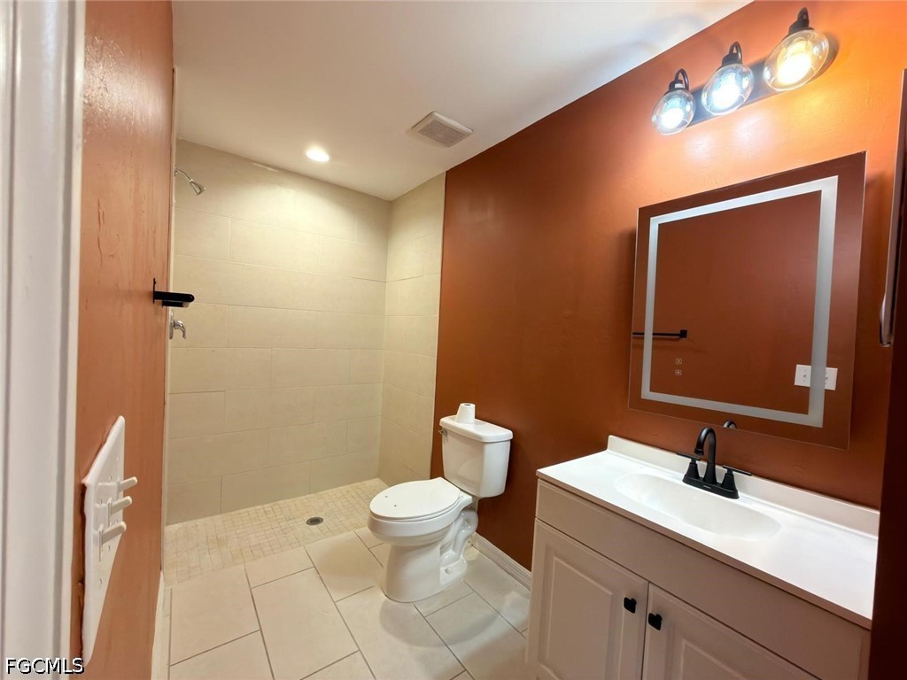 4126 Skyline Boulevard Cape Coral FL 33914 2026020362 image17