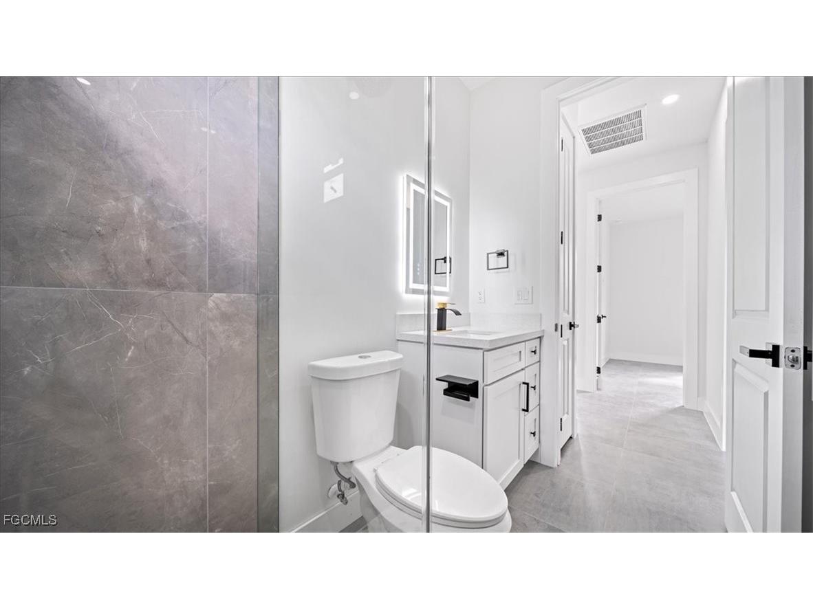 4127 NW 36th Place Cape Coral FL 33993 2025020297 image18