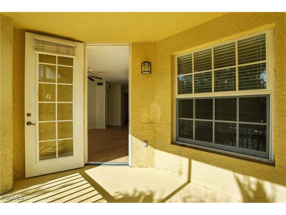 4127 Residence Drive #411 Fort Myers FL 33901 2025005980 image26