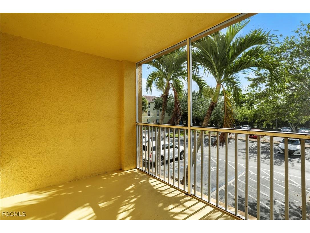 4127 Residence Drive #411 Fort Myers FL 33901 2025005980 image28