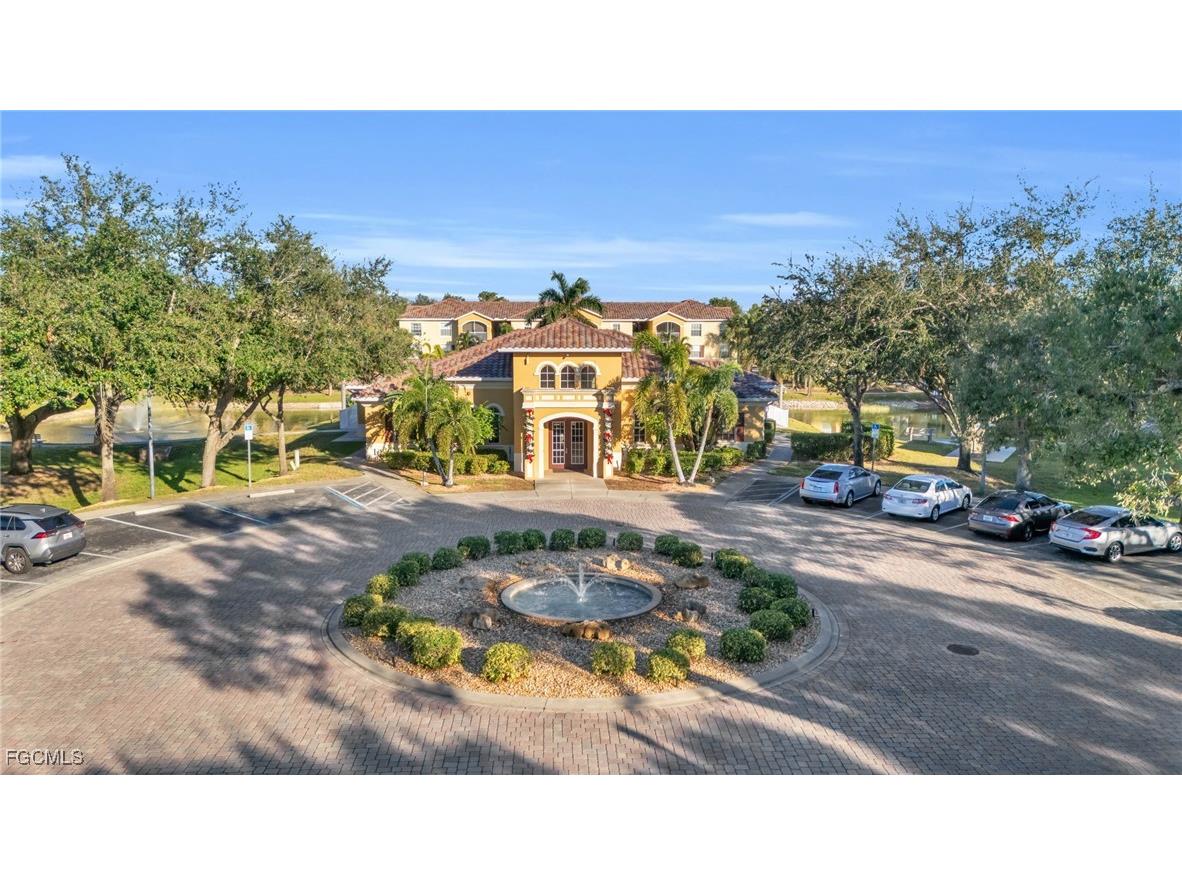 4127 Residence Drive #411 Fort Myers FL 33901 2025005980 image30