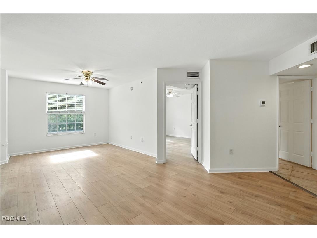 4127 Residence Drive #411 Fort Myers FL 33901 2025005980 image6