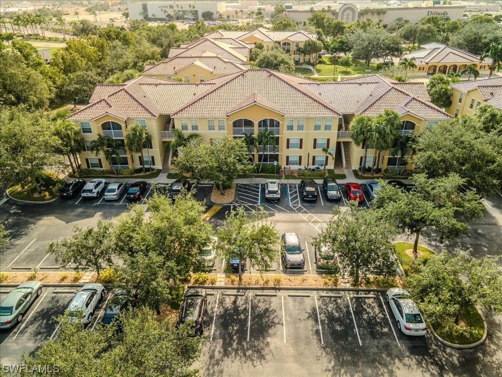 4127 Residence Drive #414 Fort Myers FL 33901 223054642 image1