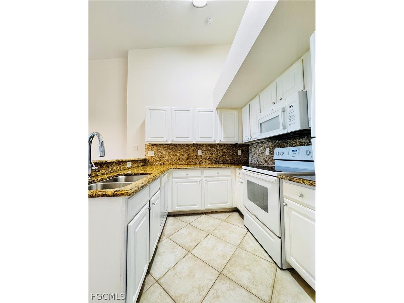 4127 Residence Drive #417 Fort Myers FL 33901 2026011530 image12
