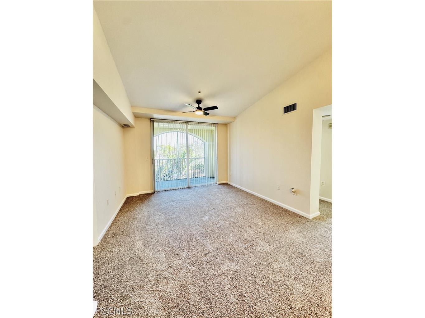 4127 Residence Drive #417 Fort Myers FL 33901 2026011530 image2