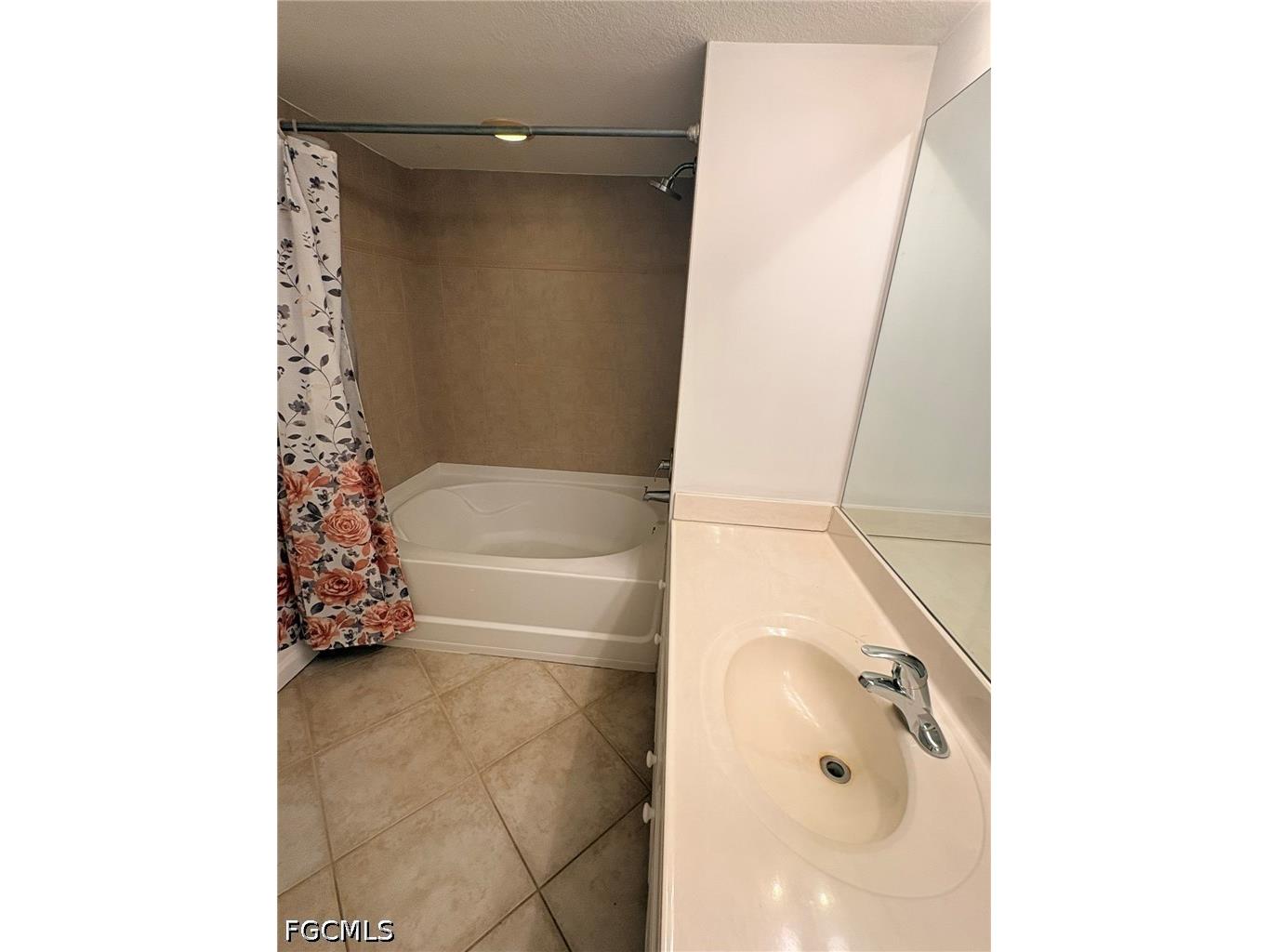 4127 Residence Drive #411 Fort Myers FL 33901 2026023488 image16
