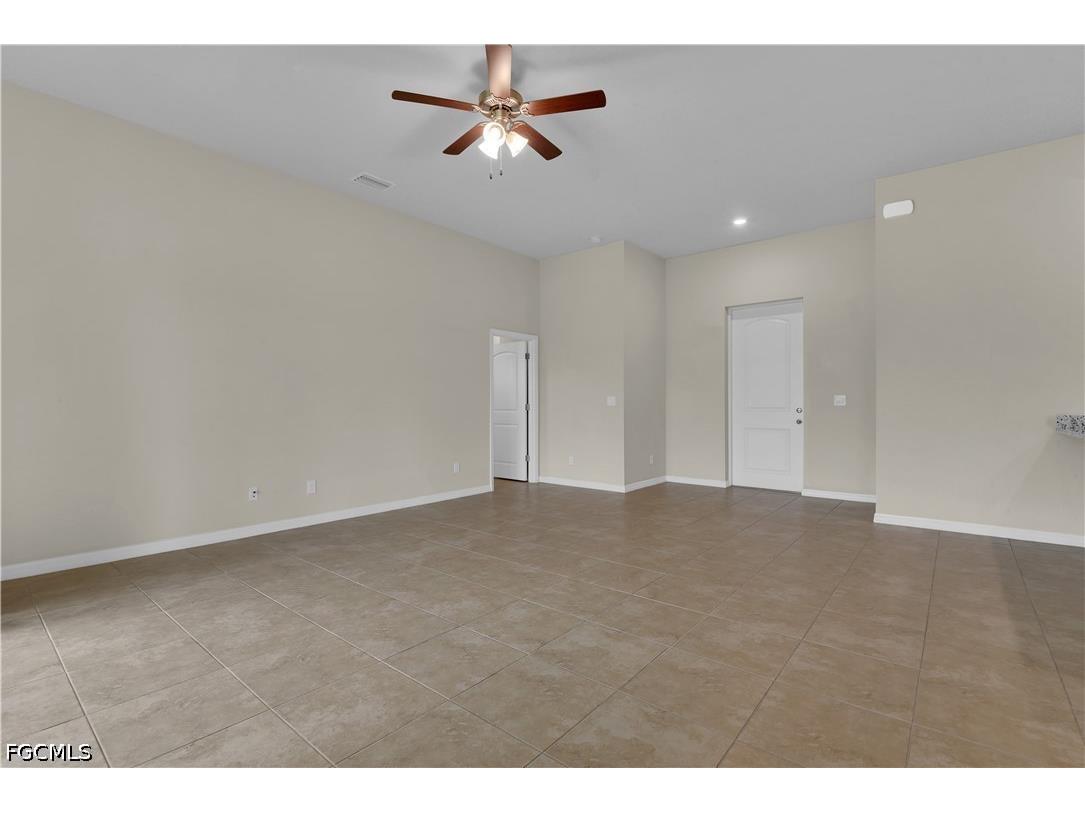 4128 NE 21st Avenue Cape Coral FL 33909 2026016020 image11