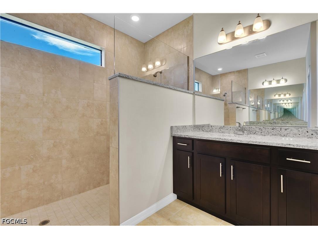4128 NE 21st Avenue Cape Coral FL 33909 2026016020 image15