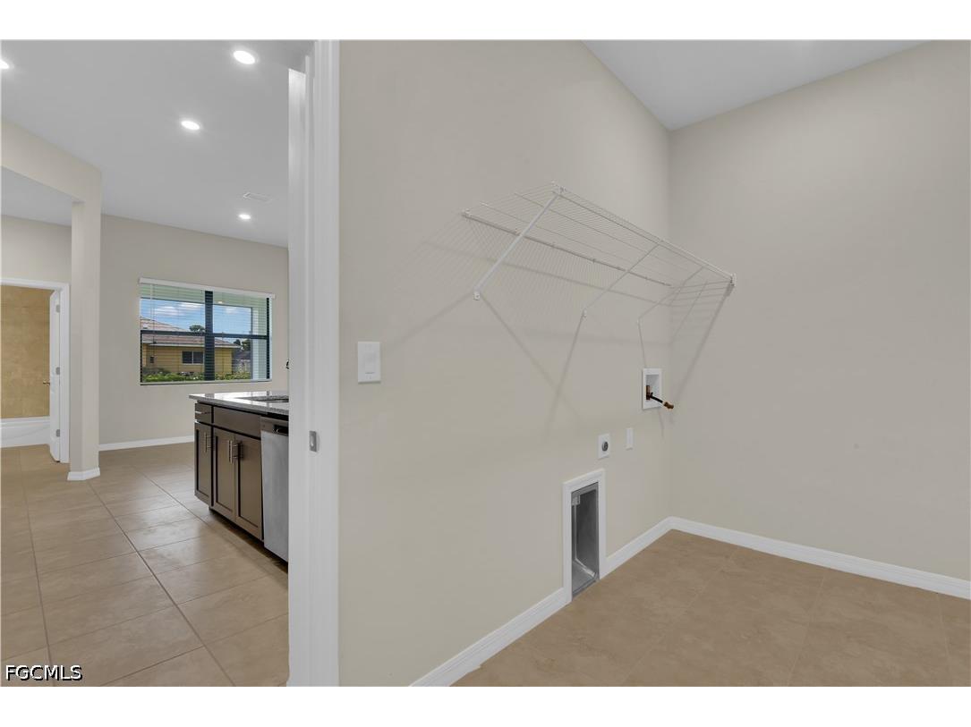 4128 NE 21st Avenue Cape Coral FL 33909 2026016020 image25