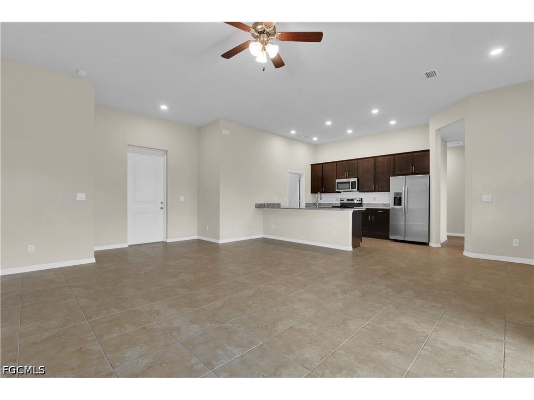 4128 NE 21st Avenue Cape Coral FL 33909 2026016020 image3