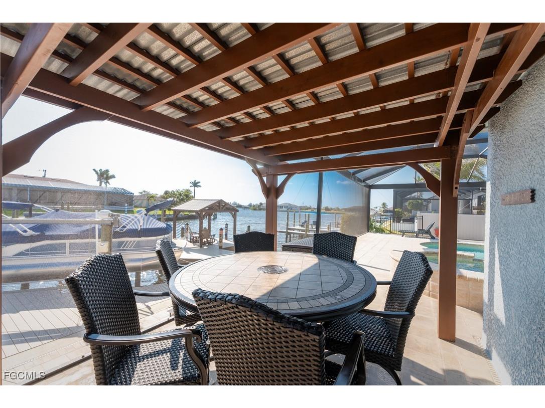 4128 NW 36th Lane Cape Coral FL 33993 2025002942 image33