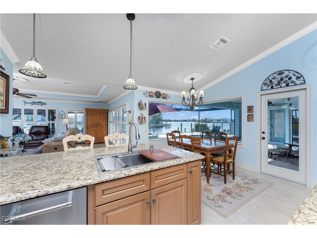 4128 NW 36th Lane Cape Coral FL 33993 2025019288 image14