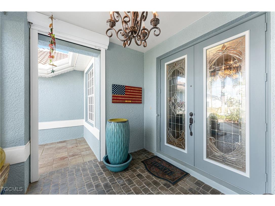 4128 NW 36th Lane Cape Coral FL 33993 2025019288 image4