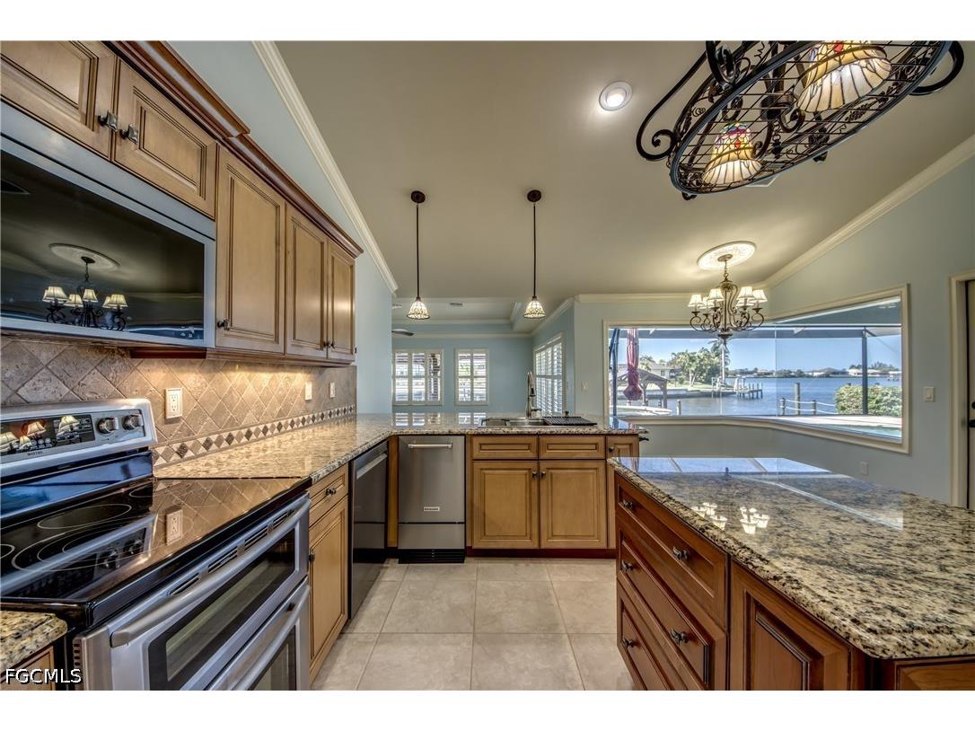 4128 NW 36th Lane Cape Coral FL 33993 2026018680 image10