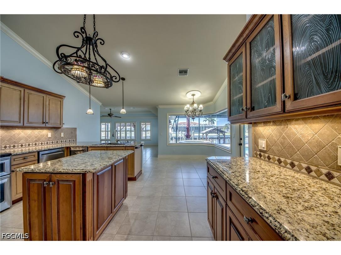 4128 NW 36th Lane Cape Coral FL 33993 2026018680 image8