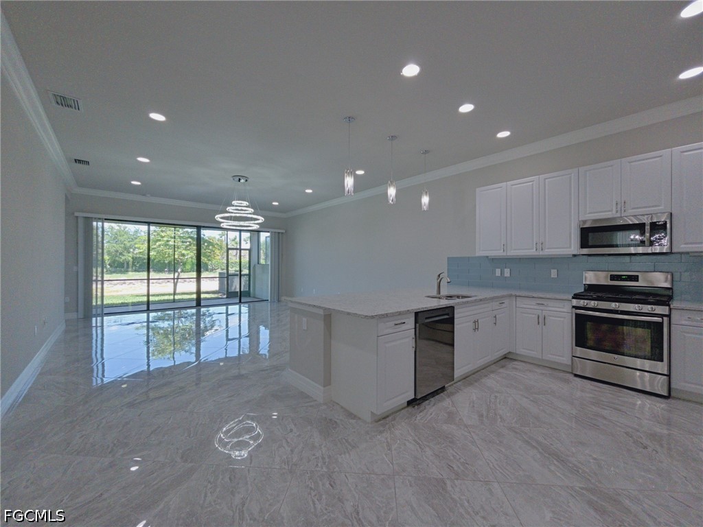 4129 Amelia Way Naples FL 34119 2026004426 image6