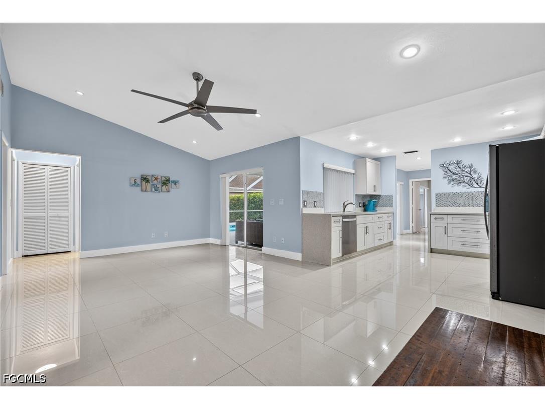 4129 Country Club Boulevard Cape Coral FL 33904 2026024066 image13