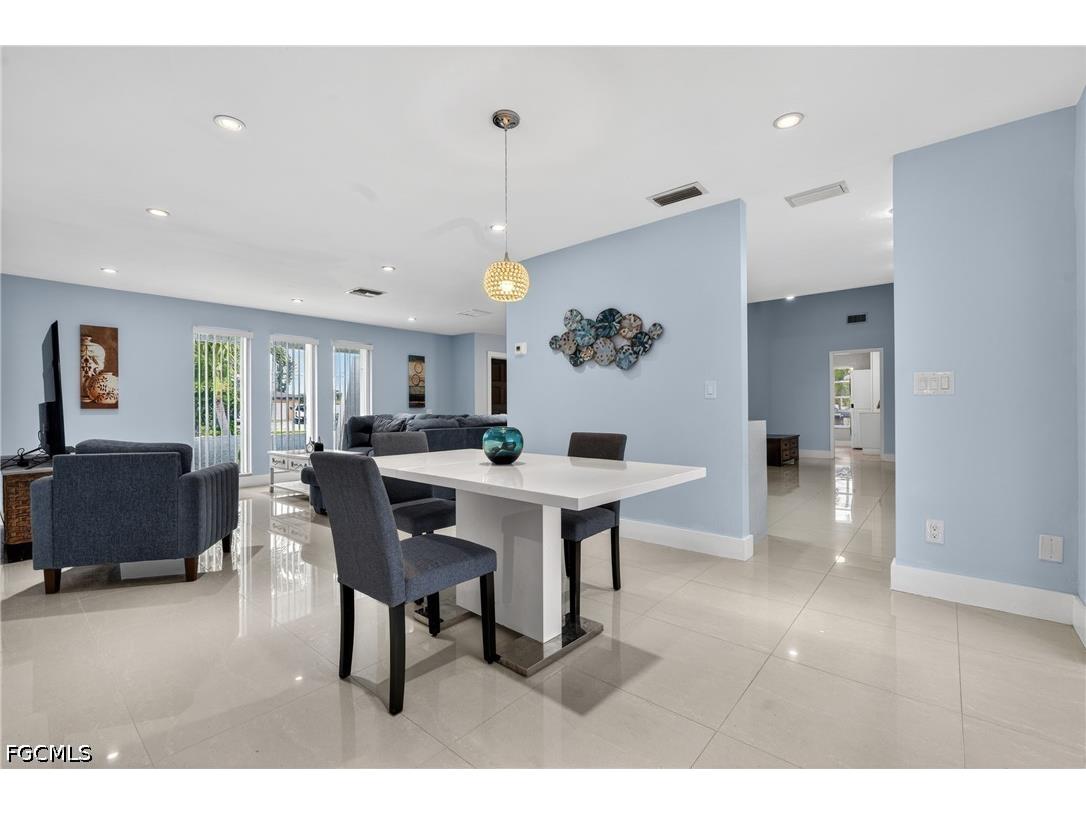 4129 Country Club Boulevard Cape Coral FL 33904 2026024066 image19