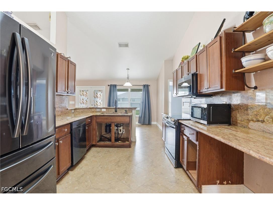 4129 NE 14th Place Cape Coral FL 33909 2026023870 image10