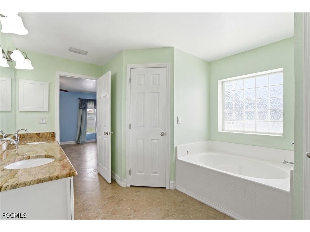 4129 NE 14th Place Cape Coral FL 33909 2026023870 image14