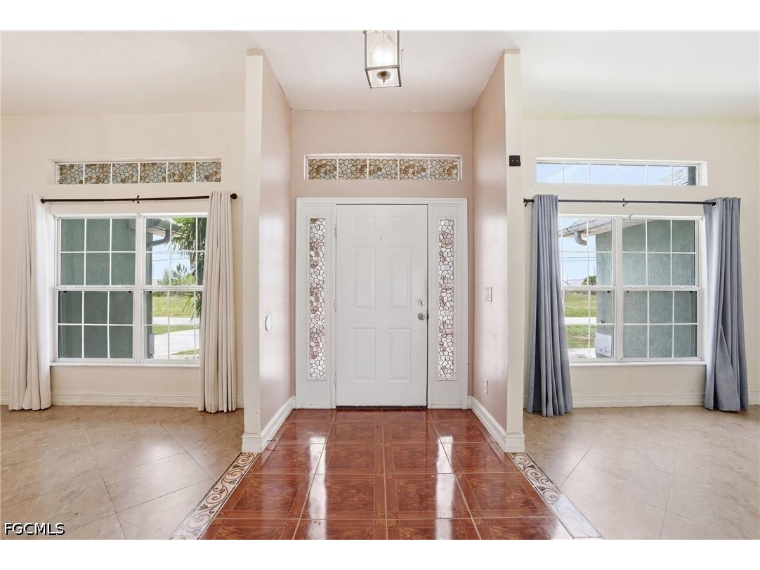 4129 NE 14th Place Cape Coral FL 33909 2026023870 image2