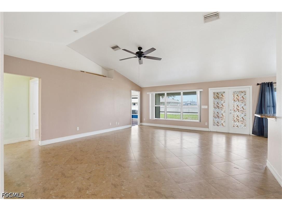 4129 NE 14th Place Cape Coral FL 33909 2026023870 image4