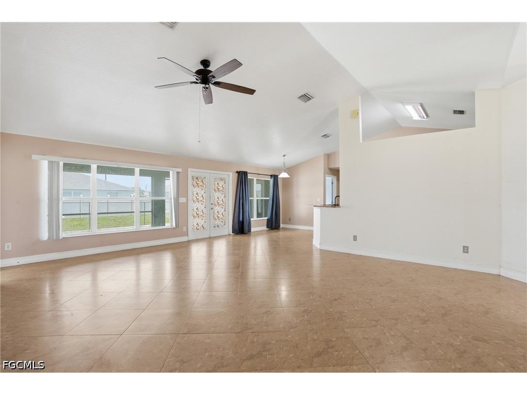4129 NE 14th Place Cape Coral FL 33909 2026023870 image7